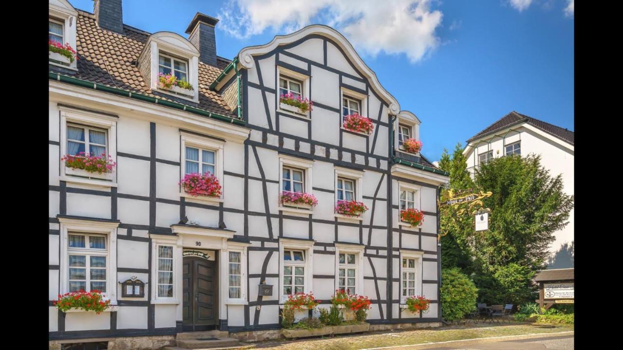Hotel Zur Post Dabringhausen - Contactless Self Check-In Wermelskirchen Extérieur photo
