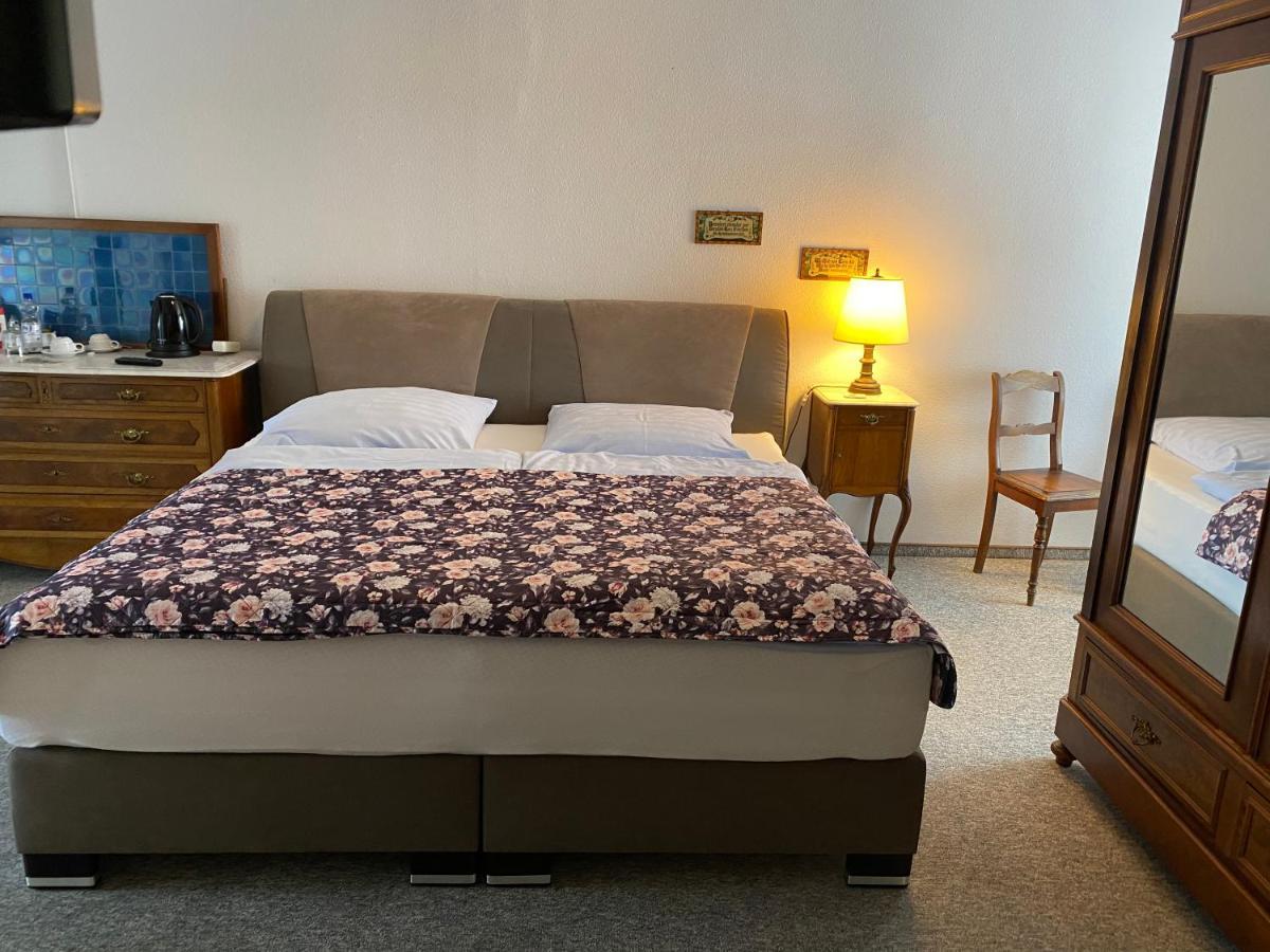 Hotel Zur Post Dabringhausen - Contactless Self Check-In Wermelskirchen Extérieur photo