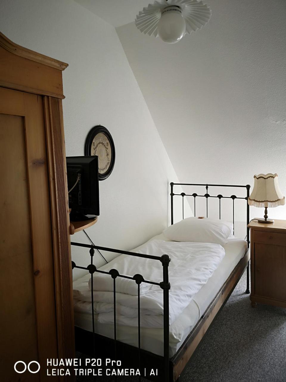 Hotel Zur Post Dabringhausen - Contactless Self Check-In Wermelskirchen Extérieur photo